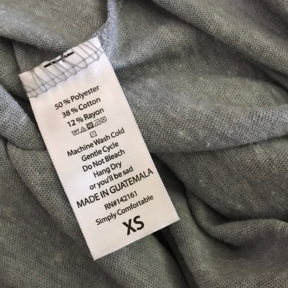 Lularoe Randy Tee - Picture 6 of 8